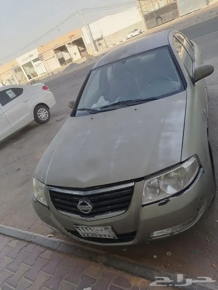 نيسان صني 2010 بسعر 9 آلاف 2