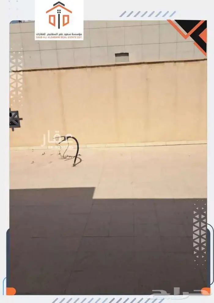 دور علوي ثان للايجار في فله حي الملك فهد 11