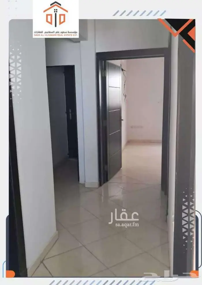 دور علوي ثان للايجار في فله حي الملك فهد 7