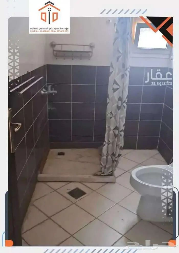 دور علوي ثان للايجار في فله حي الملك فهد 8