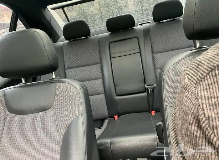 مرسيدس c200-2014 13