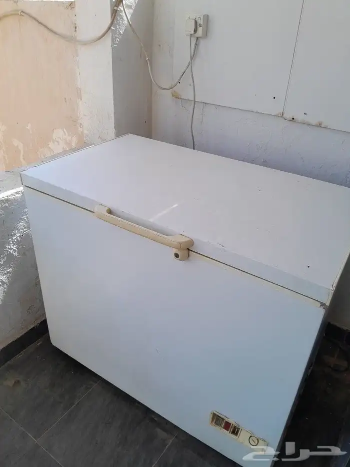 الخرج الموقع الخرج فريزر وسط كهرب 220 عالشرط الخرج 2