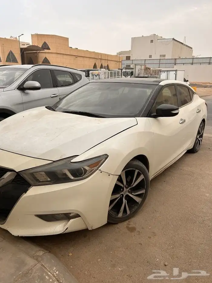 نيسان مكسيما موديل 2017فل الممشى 219 فيها رش خفيف من الخلف م 0