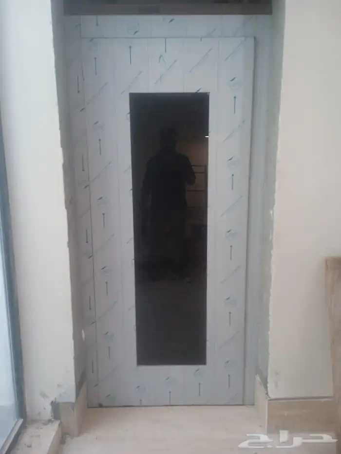 تركيب وصيانه مصاعد وتصليح جميع الاعطال على مدار اليوم 3