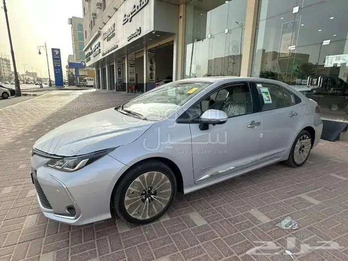 تويوتا كورولا XLI مطور فتحه سقف 2025 سعودي عبداللطيف 6