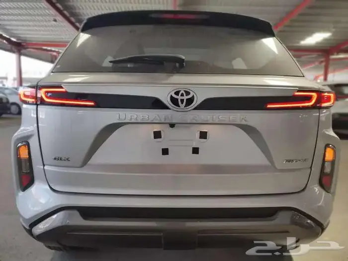 تويوتا أوربان كروزر 2026 4