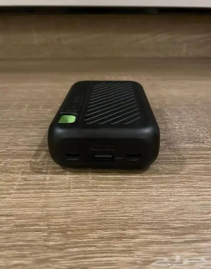 بطارية شاحن باور بأنك GOUI 1