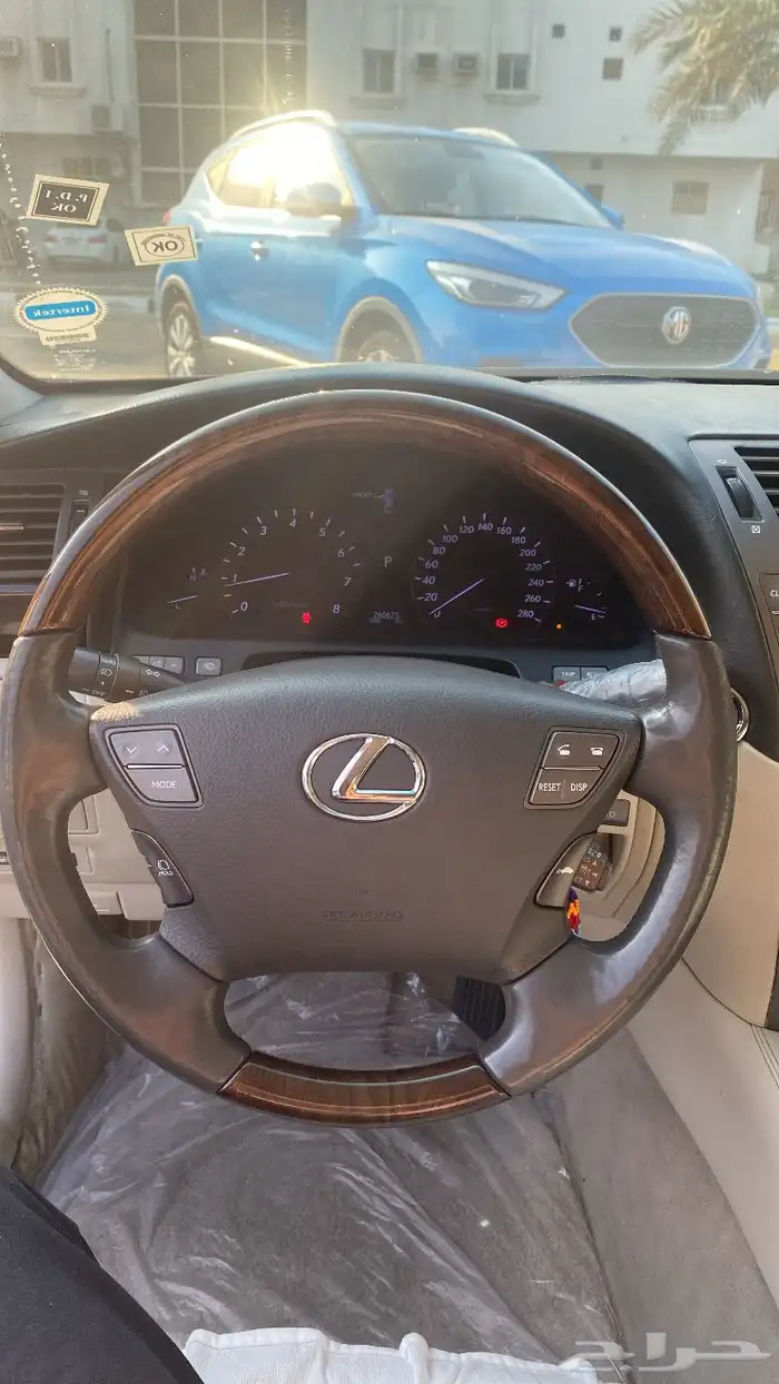 لكزس 460L vib 15