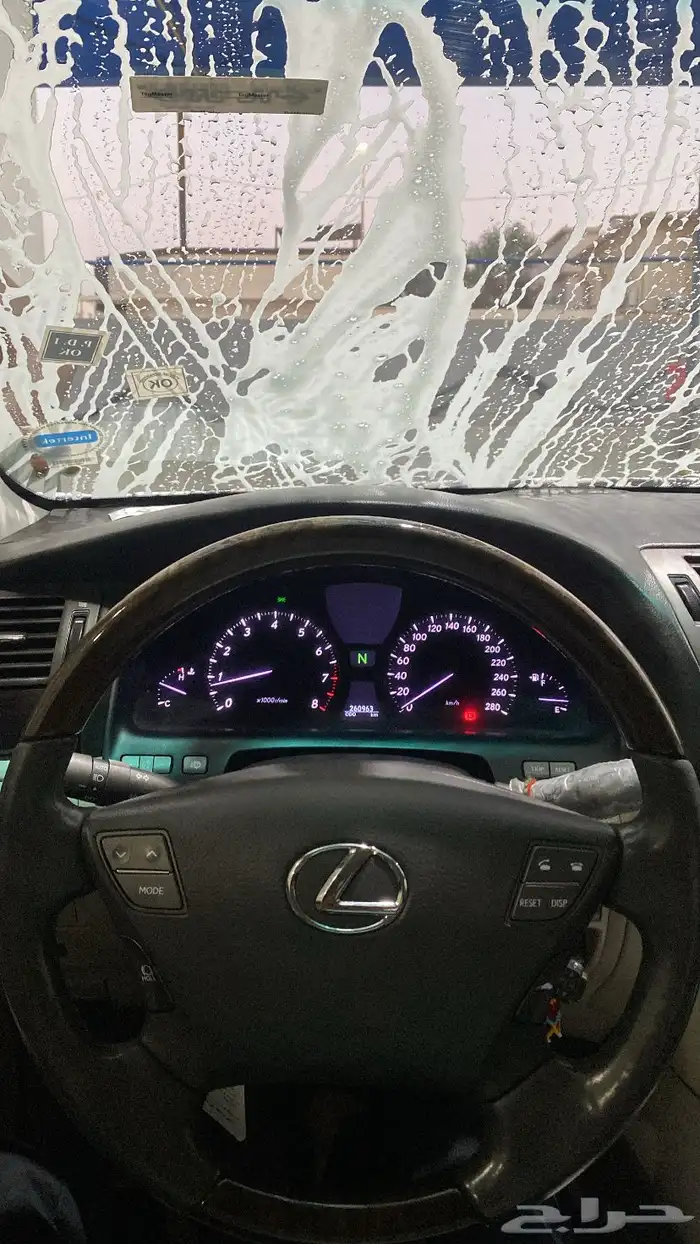 لكزس 460L vib 16