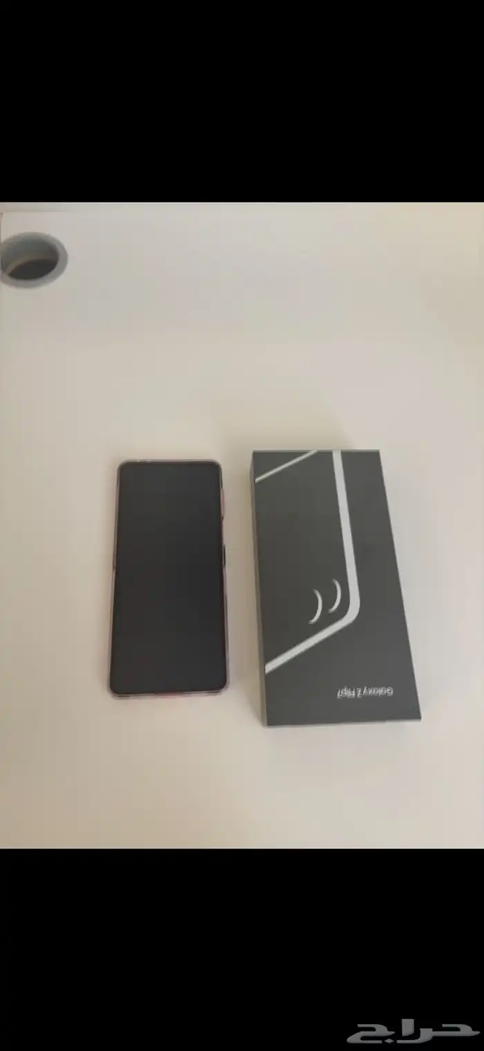جوال سامسونج Z Flip 7 للبيع 4