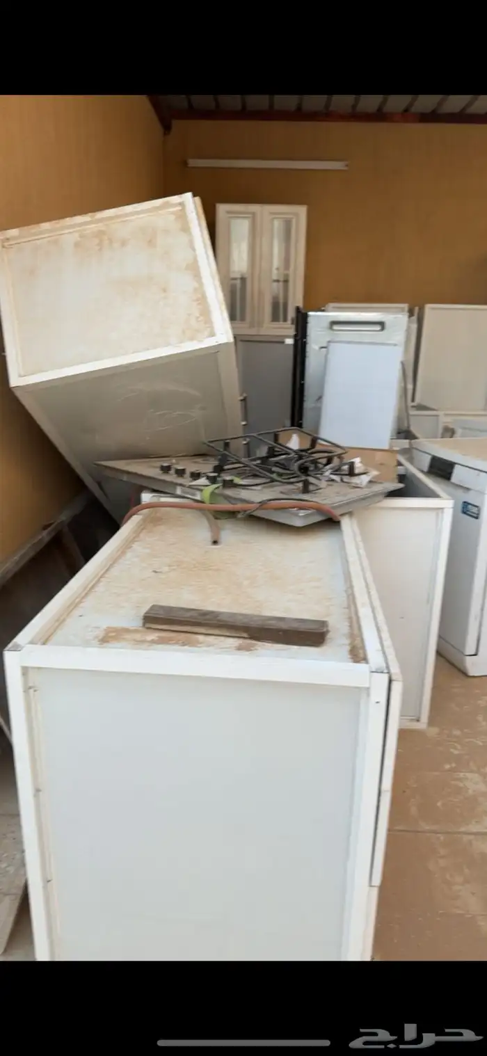مطبخ متكامل ابيض جديد مع الفرن ومصفي مويه 2