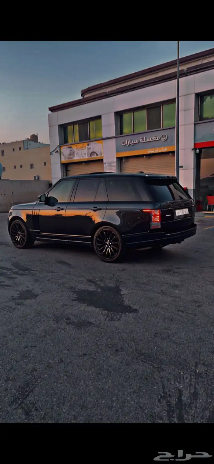 رنج روفر فوج اوتوبقرافي داخليه احمر 3
