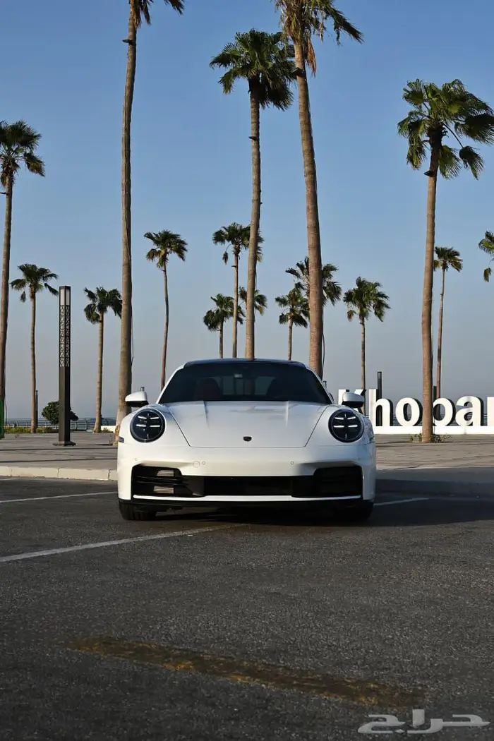 بورش 911 كاريرا 2025 مميزات عالية 15