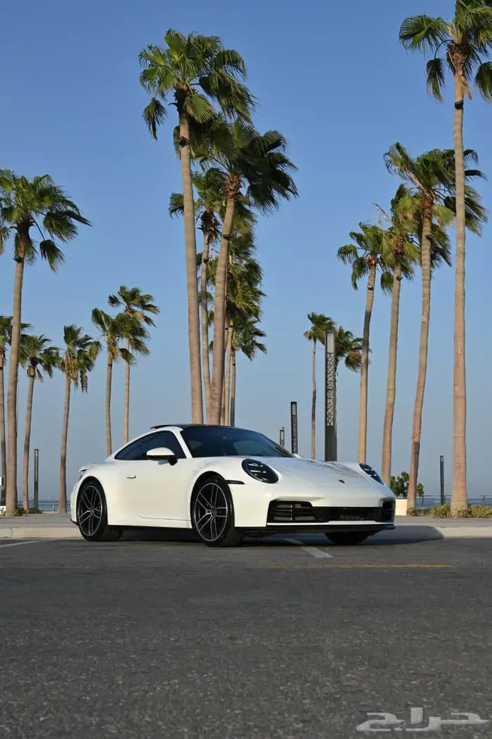 بورش 911 كاريرا 2025 مميزات عالية 12