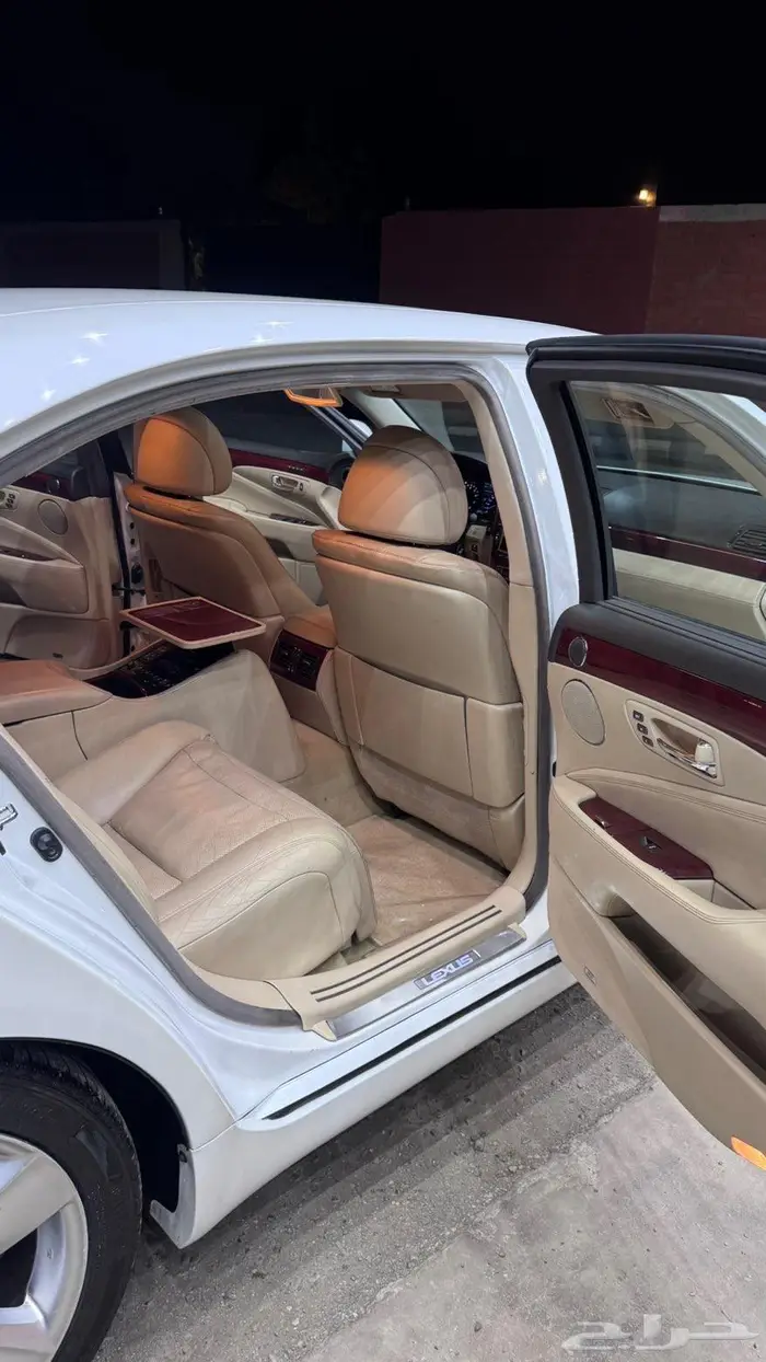 لكزس 460 سعودي . مديل 2010 3