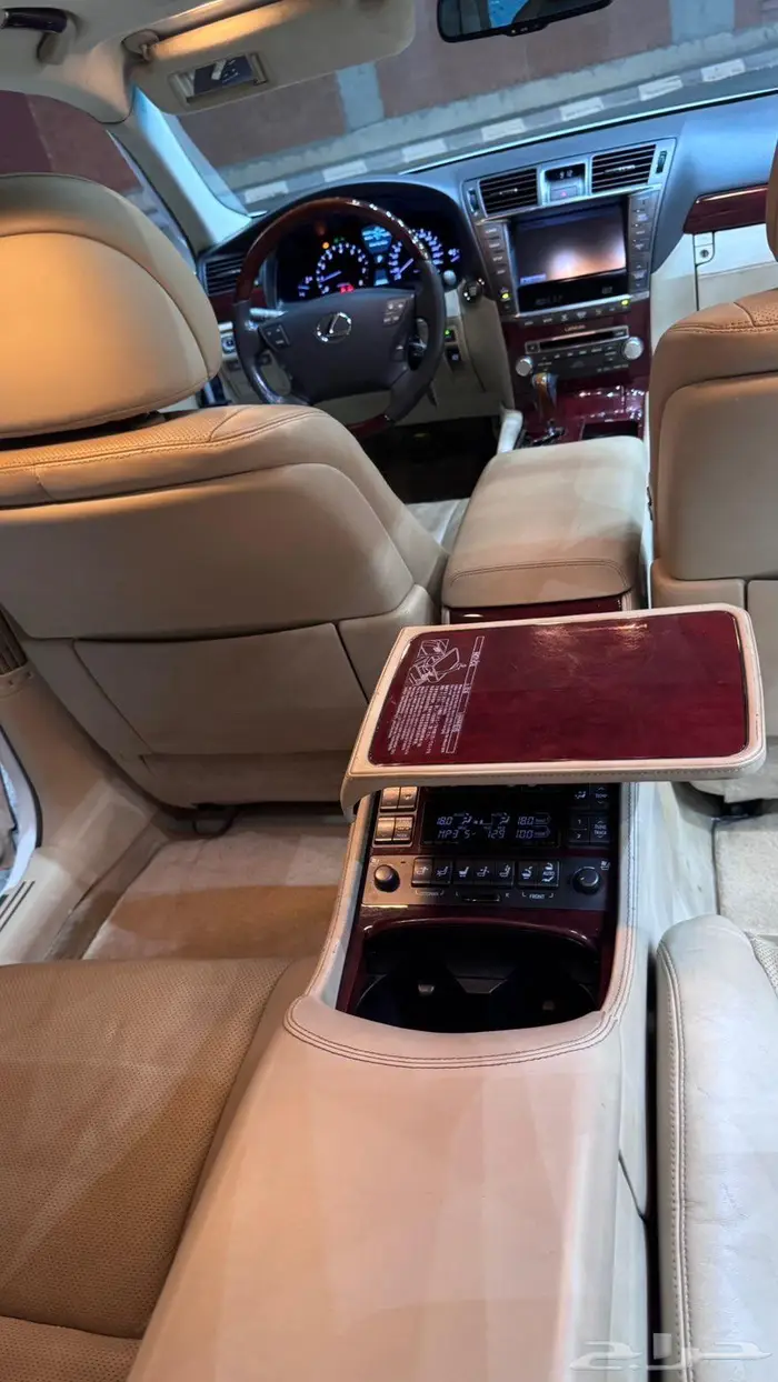 لكزس 460 سعودي . مديل 2010 2