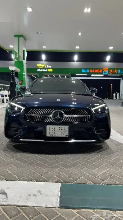 مورسيدس 2022 E300. فئة kit AMG index