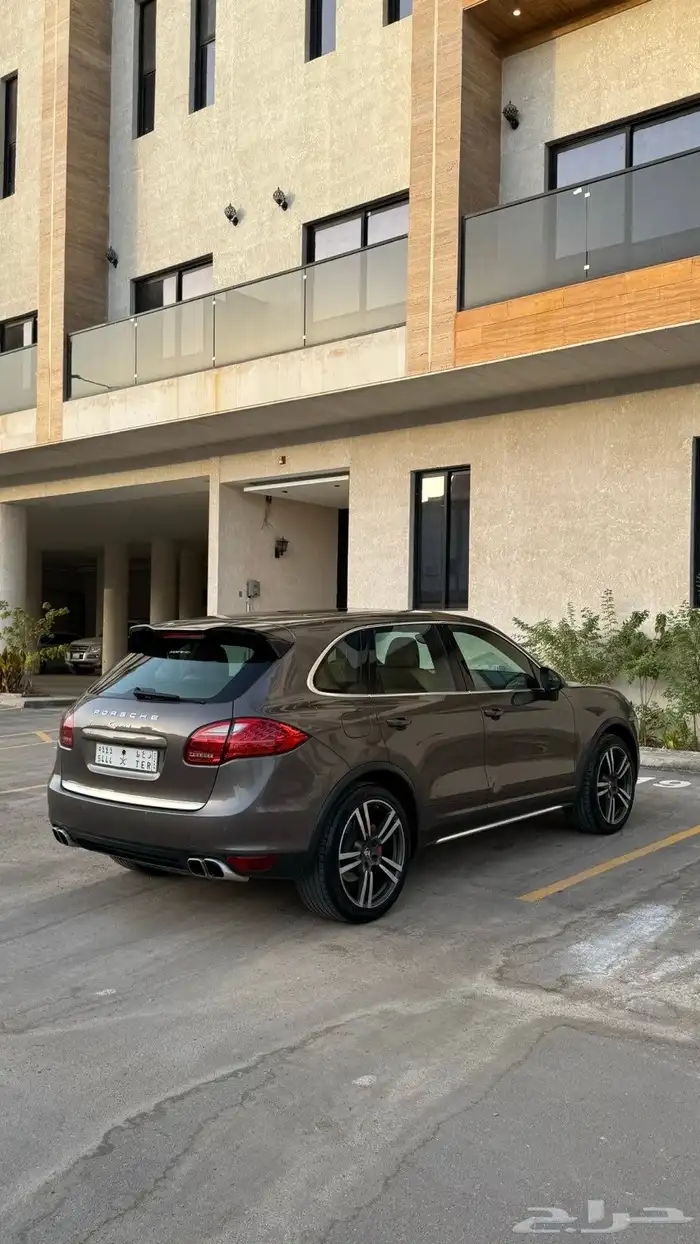 بورش كأيين 2012 2