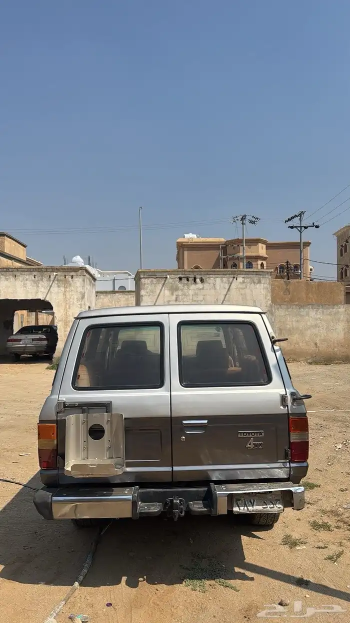 لاندكروزر 1989فل كامل 1