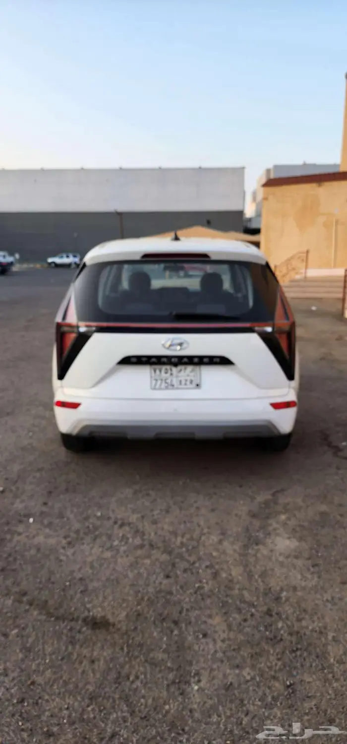 للبيع هواندي ستاجيزا 2025 3 صفوف 1