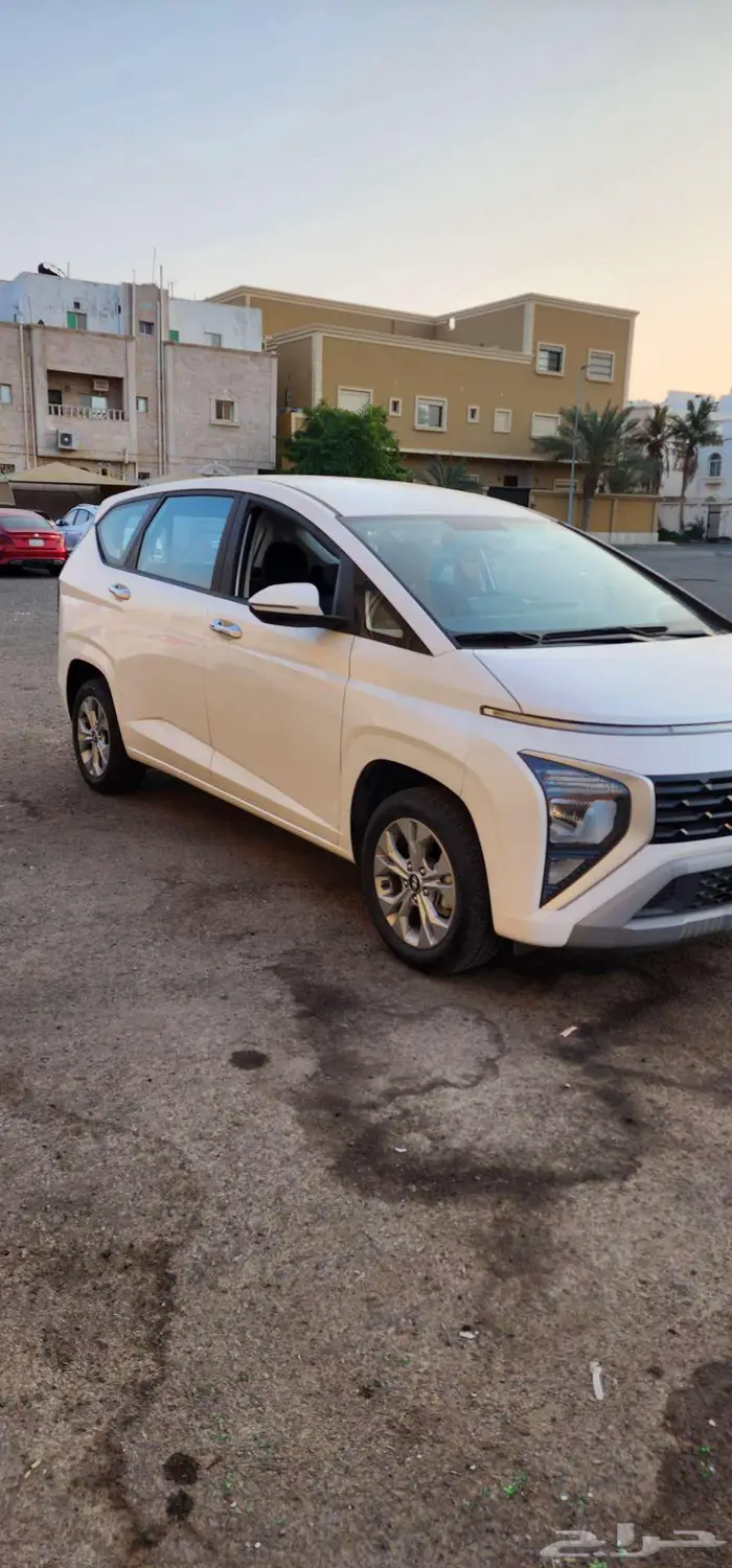 للبيع هواندي ستاجيزا 2025 3 صفوف 0