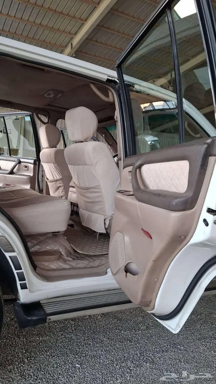 تويوتا لاندكروزر جي اكس ار دبل قير عادي 2002 8