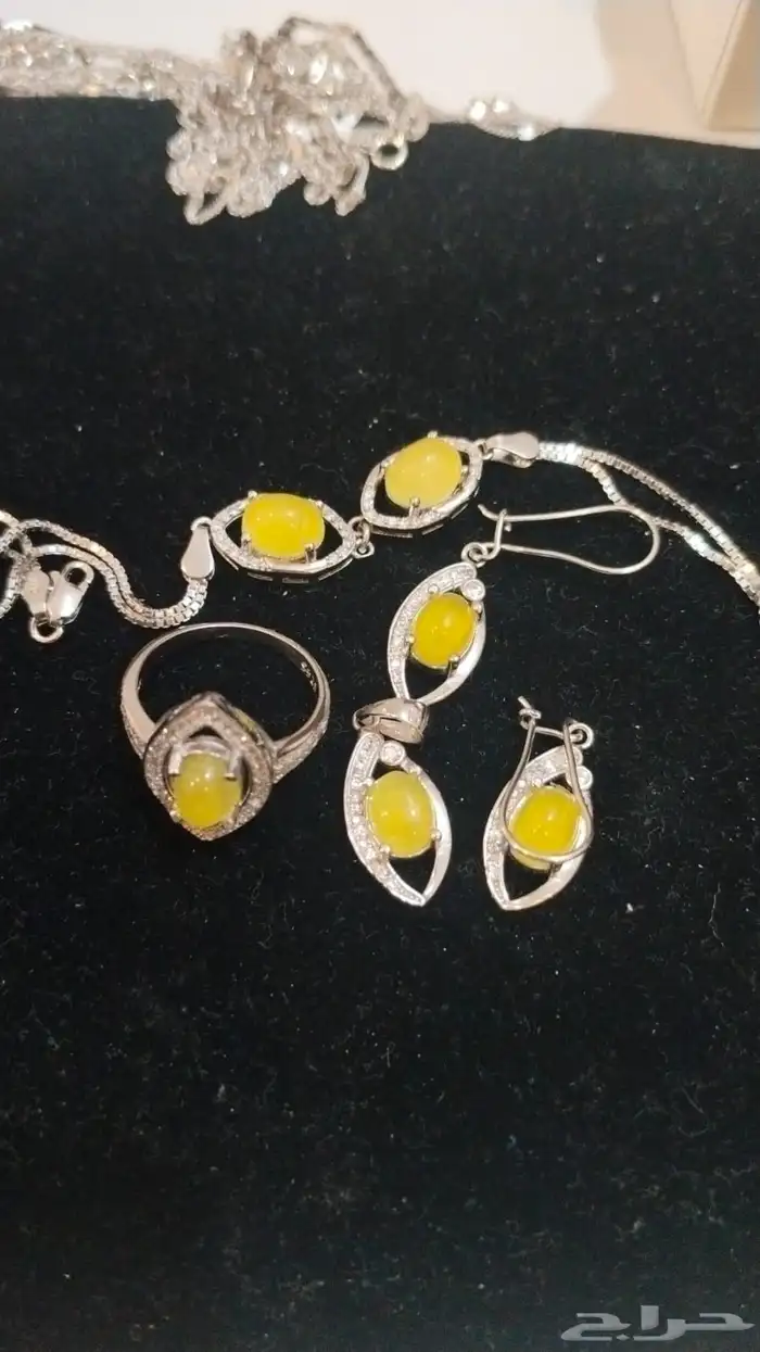 اطقم وخواتم فضه بأحجار مميزه 10