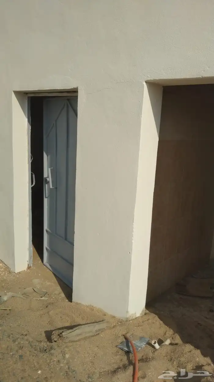 للايجار بيت يصلح استراحه او سكن عمال 0