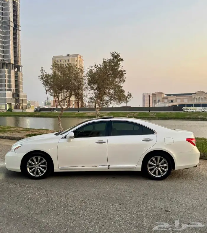 لكزس نظيف فئه ES 350 موديل 2009 1