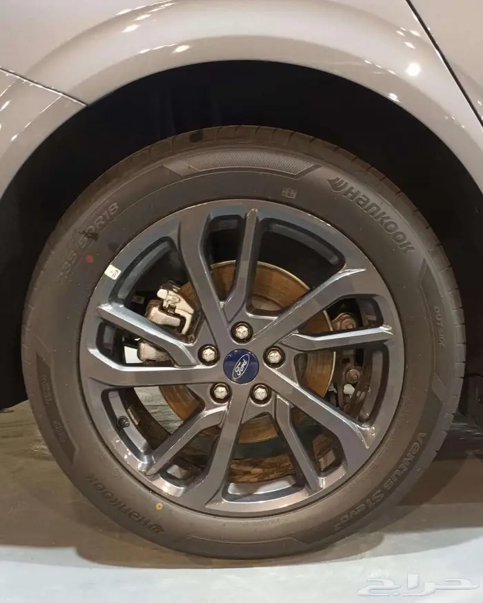 فورد تورس استاندر امبيانتي موديل 2026 9