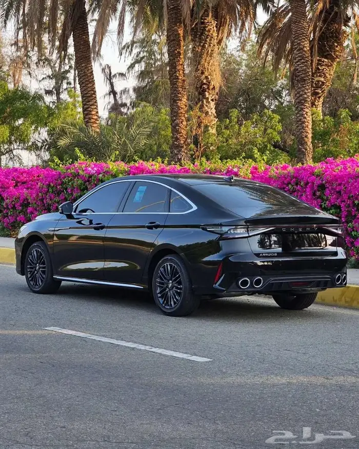 شيري اريزو 8 بانوراما موديل 2025 متوفر الوان كاش وتمويل 9