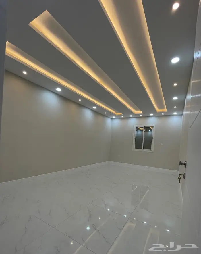 للبيع شقة دور ارضي مدخل خاص 5 غرف كبيرة بالرانوناء 4