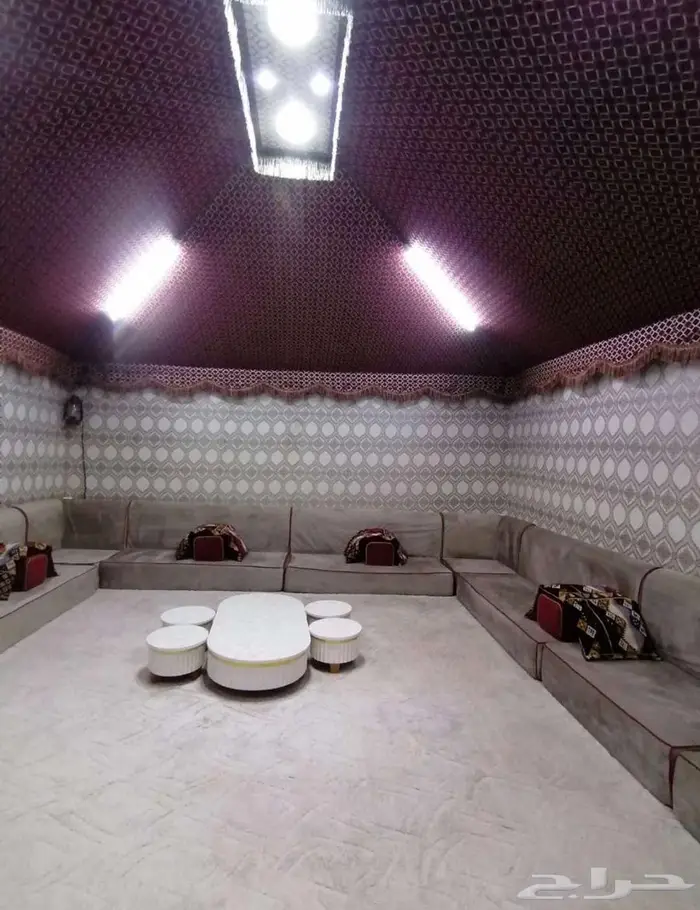 اثاث للبيع شبه جديد 0