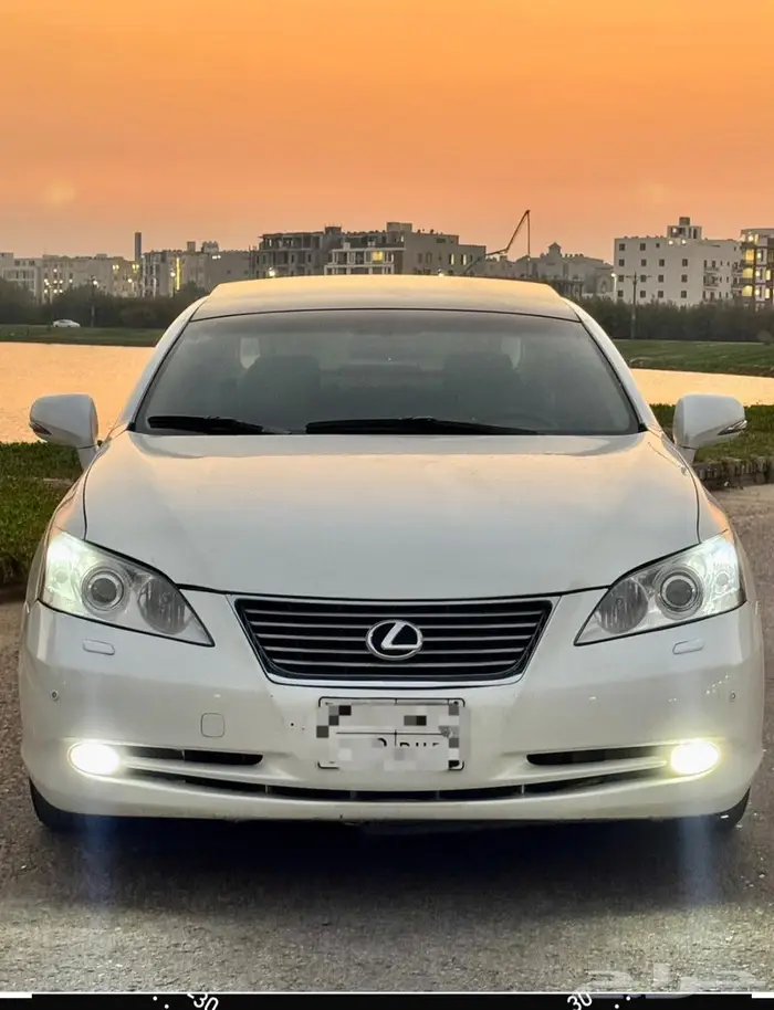لكزس نظيف فئه ES 350 موديل 2009 3
