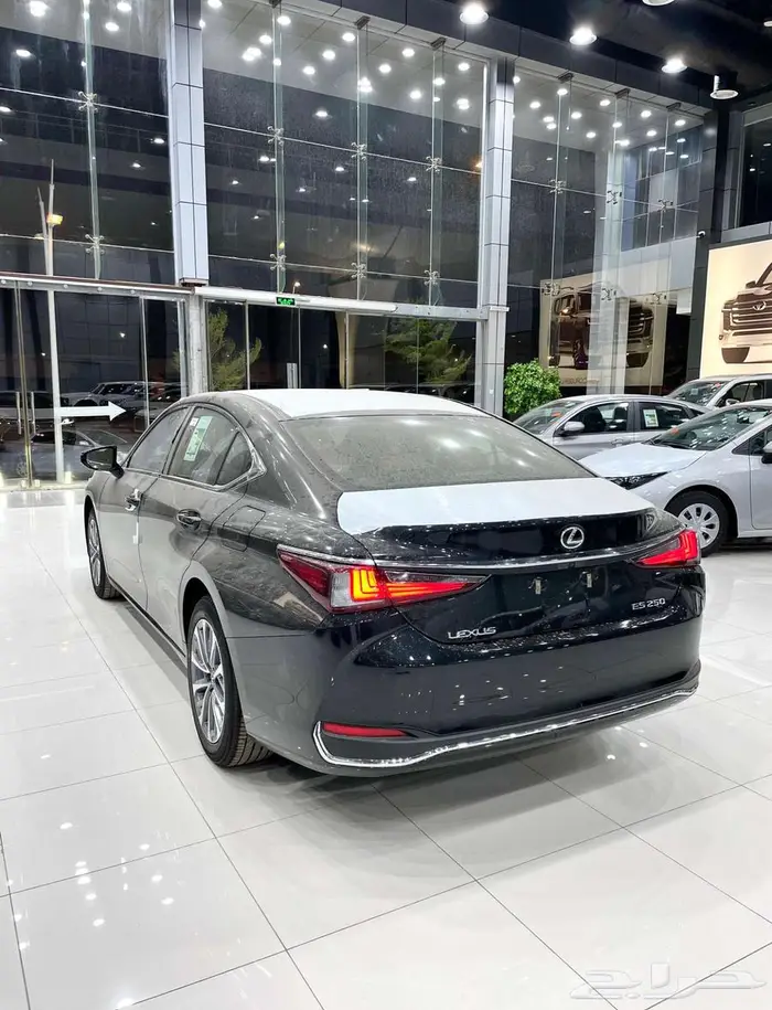 لكزس ( ES 250 AA ) موديل 2025 أقل الأسعار 9
