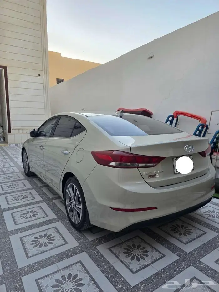 النترا 2017 فل كامل نظيف جدا 1