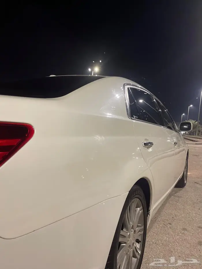 للبيع افالون فل ليمتد 2009 خليجي 7