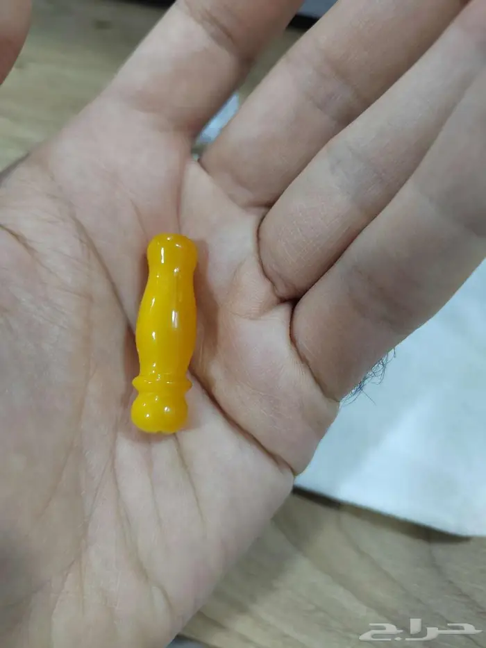 شواهد كهرمان طبيعي 3