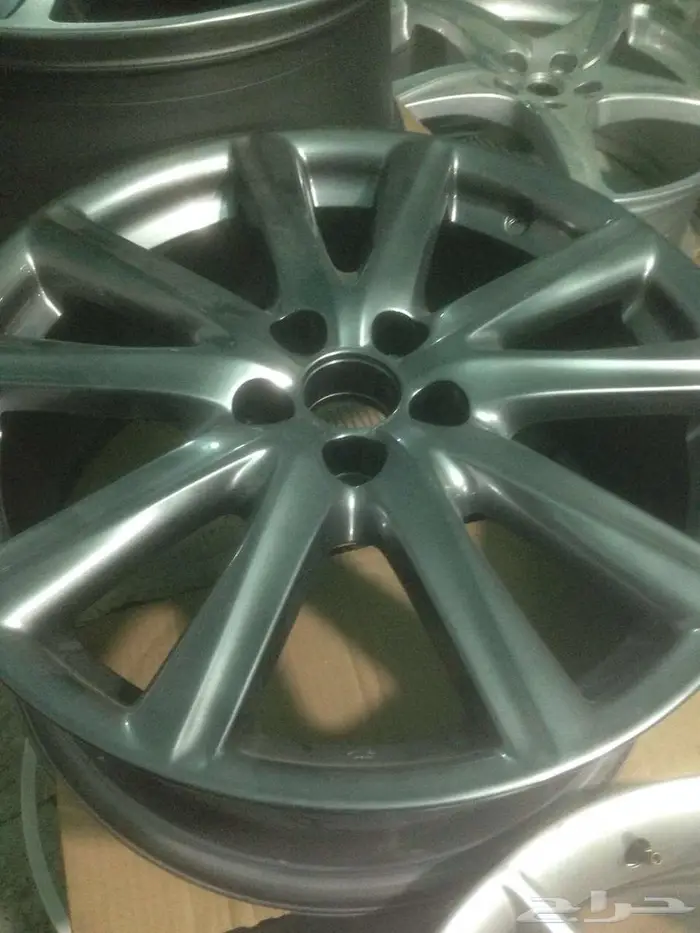 تتوفر لديناجميع انواع جنوط اللكزس Lexuse بجميع الاحجام 83