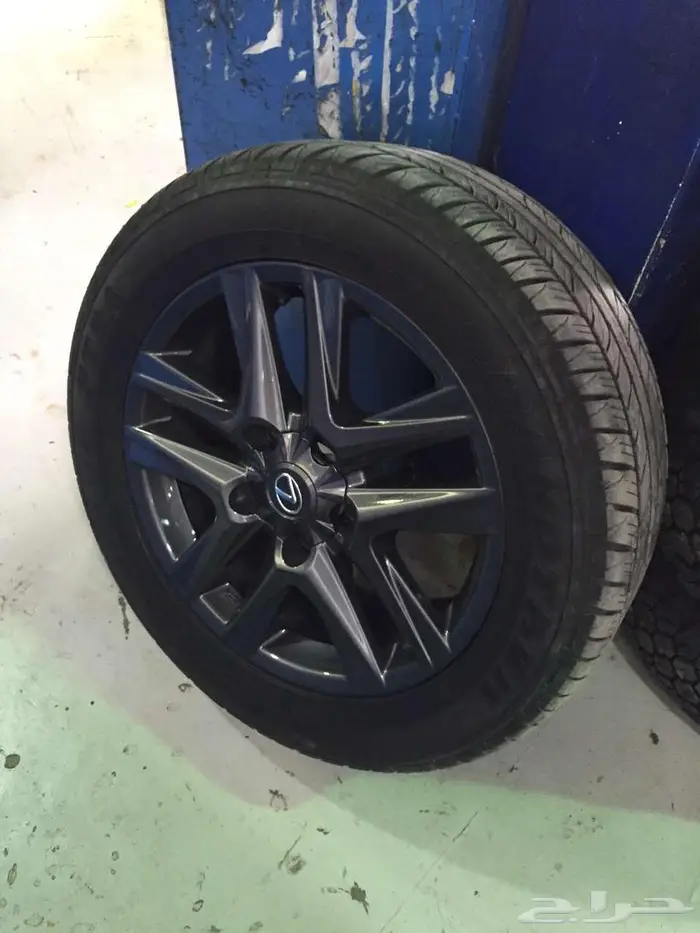 تتوفر لديناجميع انواع جنوط اللكزس Lexuse بجميع الاحجام 17