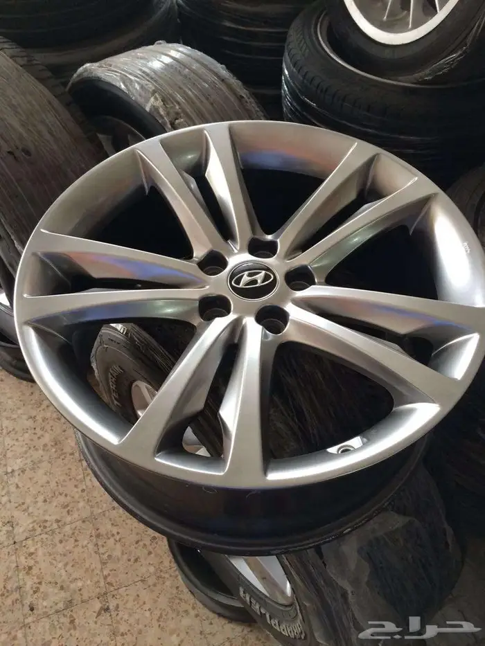 جميع احجام وانواع واشكال جنوط الهونداي بجميع المقاسات 42