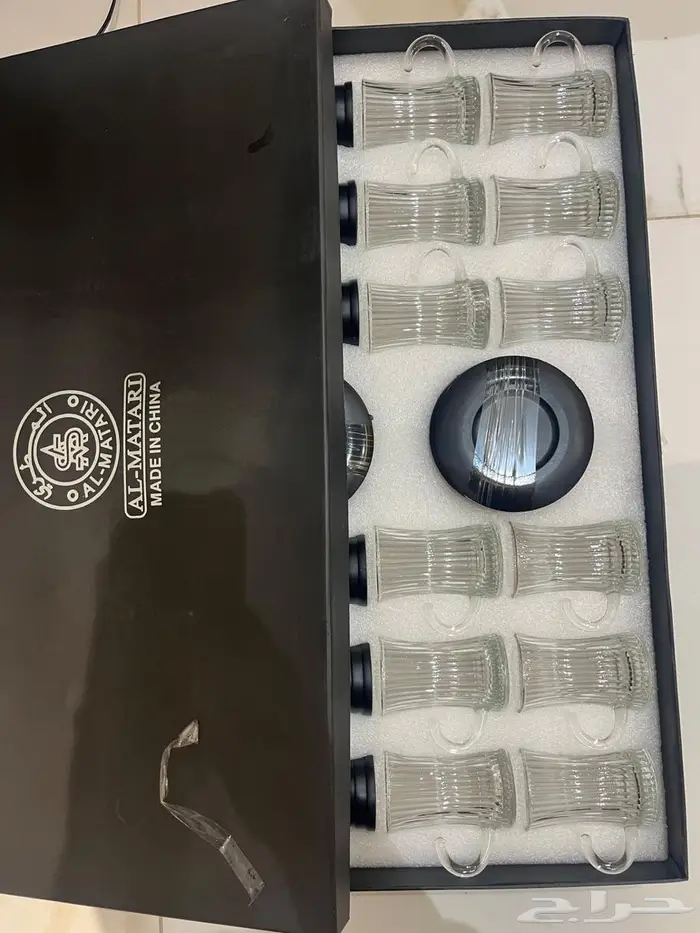 طقم للبيع جديد 0