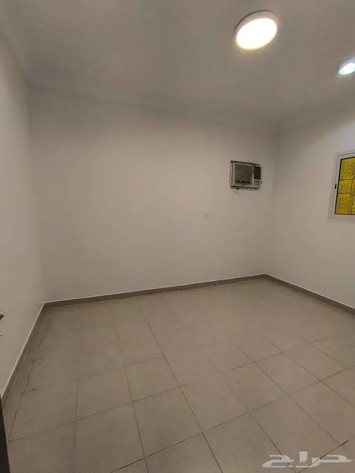 شقة للإيجار بحي لبن 7