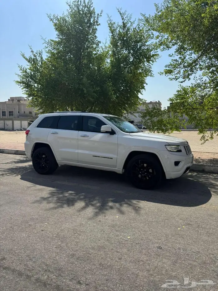 جيب جراند شيروكي jeep ليمتد 2015 14