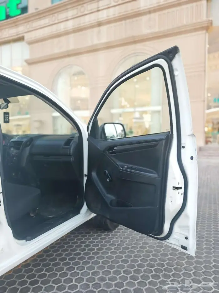 ايسوزو ديماكس ديزل 2015 36