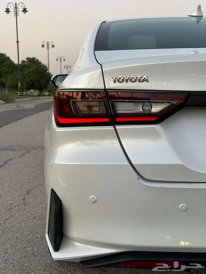 تويوتا يارس 2023 عداد 40 فقط 9