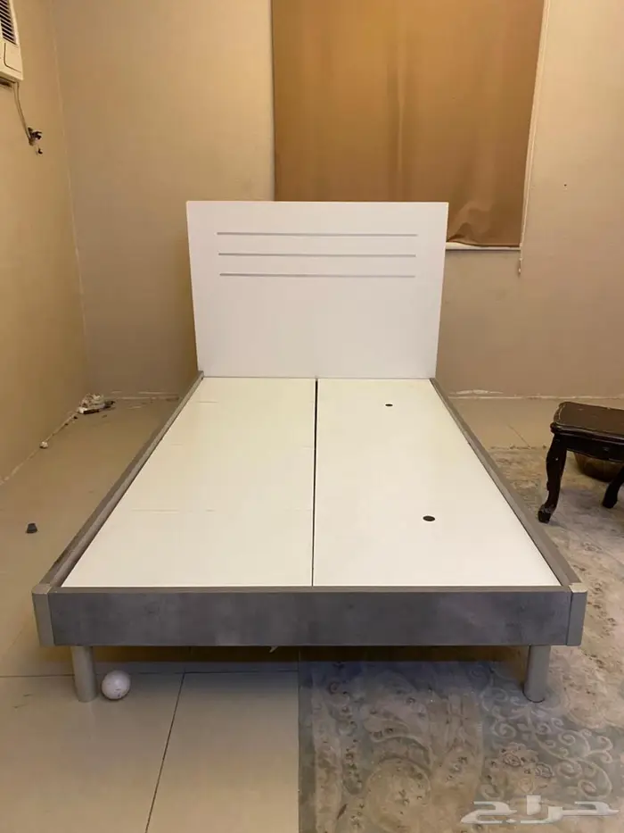سرير للبيع 1