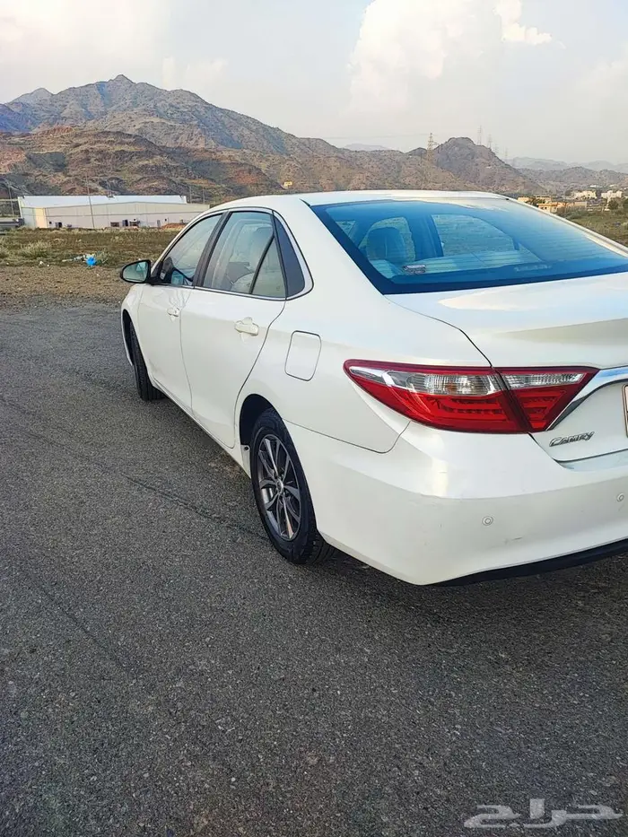 كامري 17 ممشى 128 فقط 5