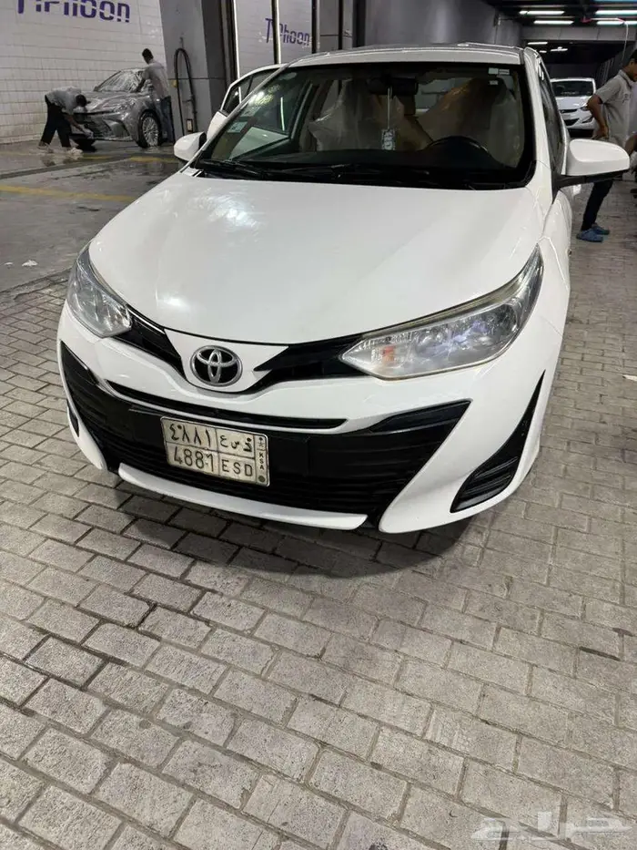 تويوتا يارس 19