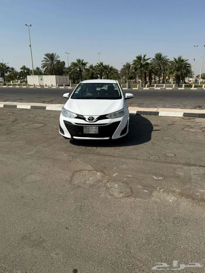 تويوتا يارس 10